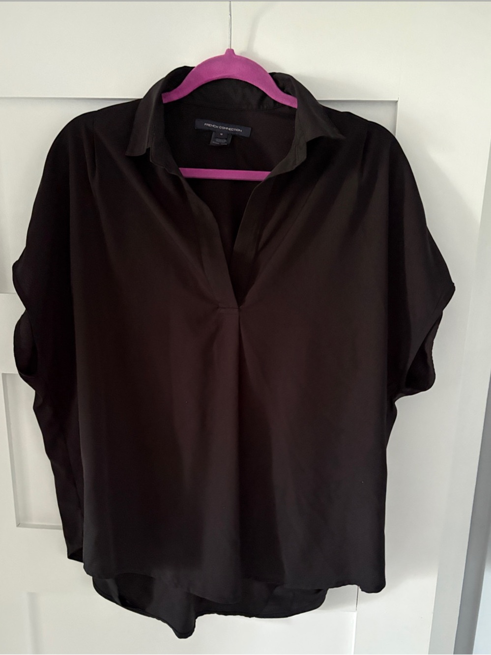 French Connection Black Collared V-Neck Short Sleeve Blouse